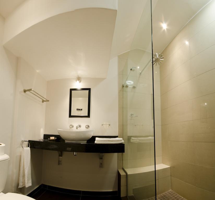 Small Bay Guest House Bloubergstrand Dış mekan fotoğraf
